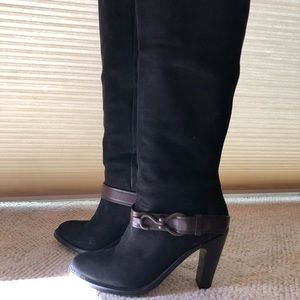 Knee-high leather boots